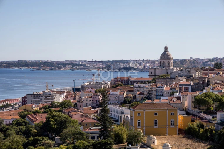Apartamento T3 para Arrendamento em Penha de França Foto 25