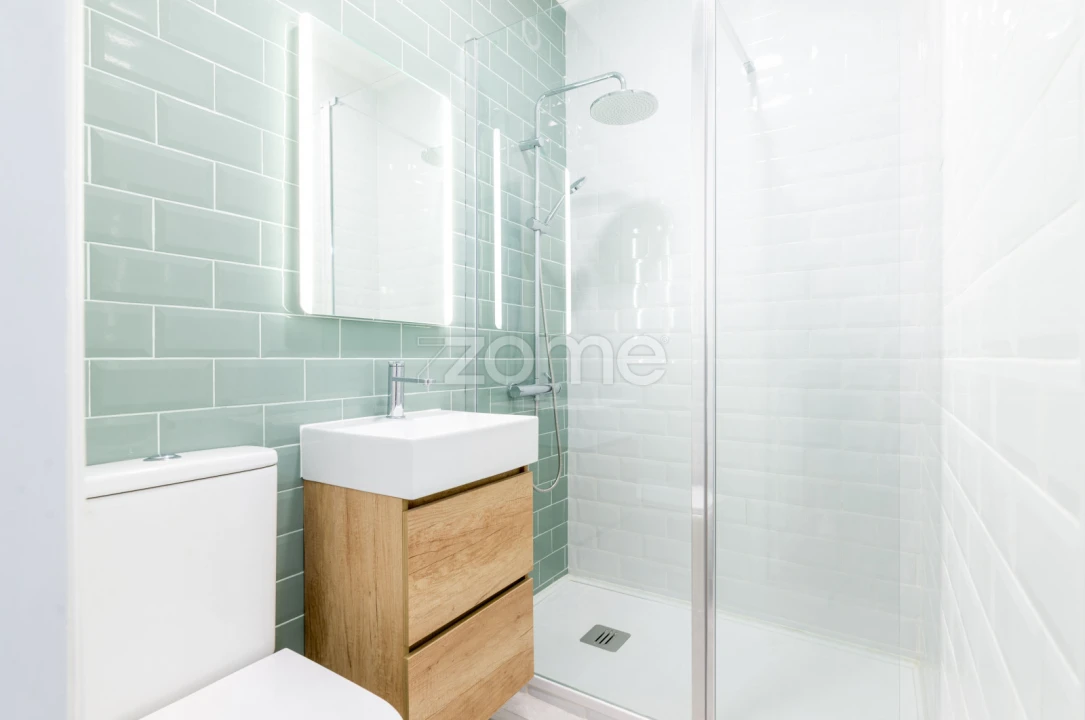 Apartamento T3 para Arrendamento em Penha de França Foto 12