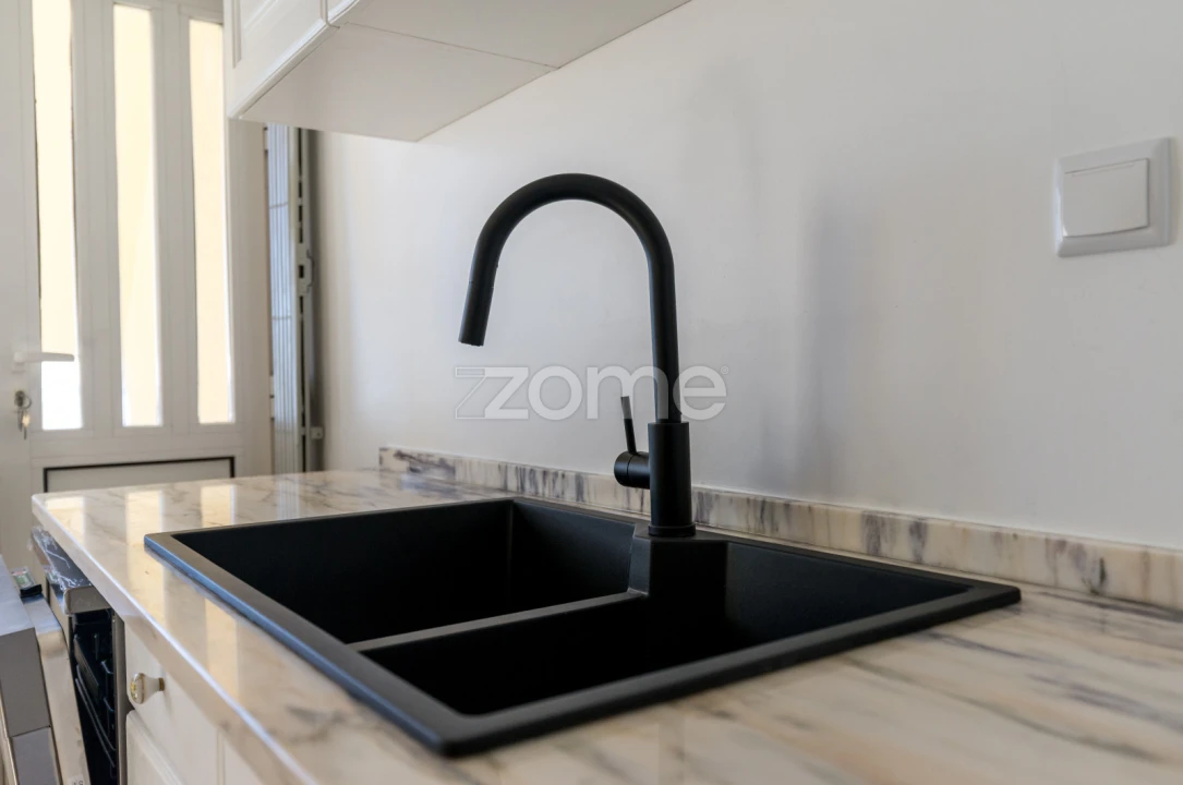 Apartamento T3 para Arrendamento em Penha de França Foto 22