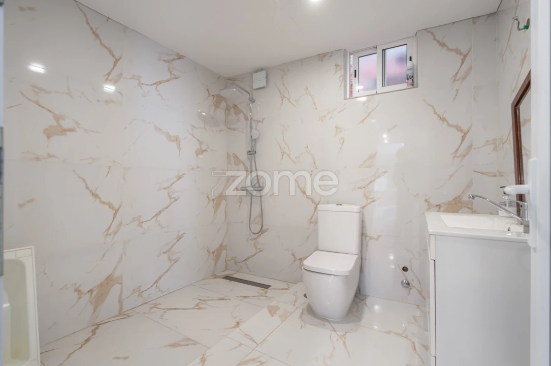 Moradia T4 para Venda em Ançã Foto 8