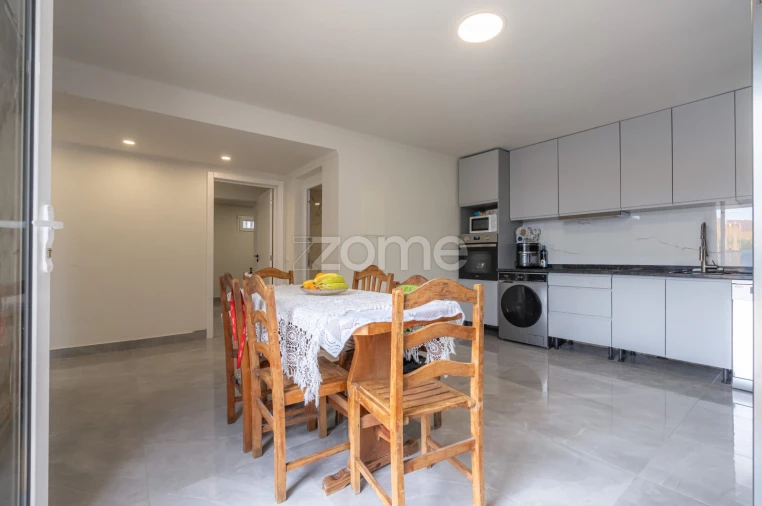 Moradia T4 para Venda em Ançã Foto 13