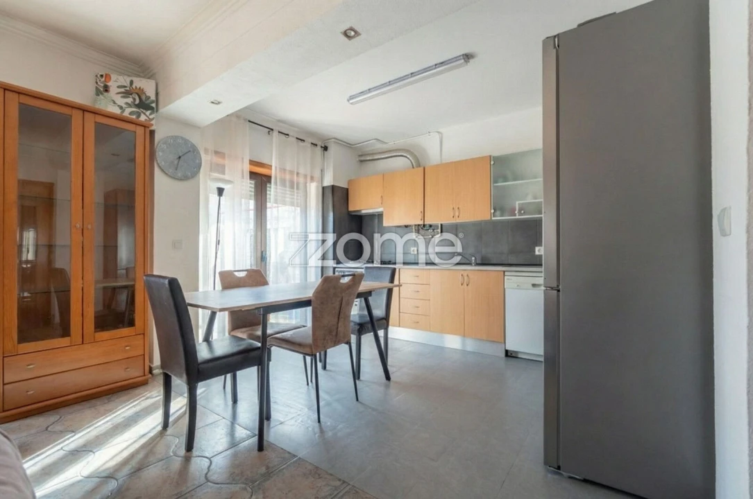 Apartamento T2 para Venda em São Martinho do Bispo e Ribeira de Frades Foto 3