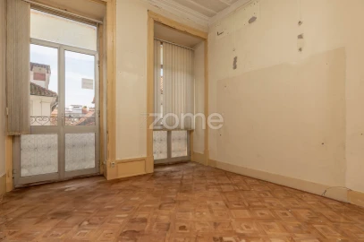 Prédio para Venda em Arganil