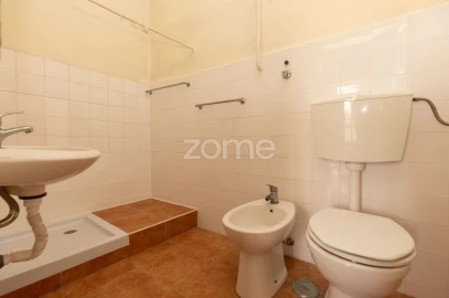 Prédio para Venda em Arganil