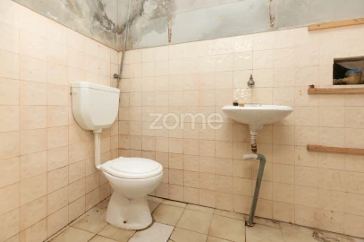 Prédio para Venda em Arganil