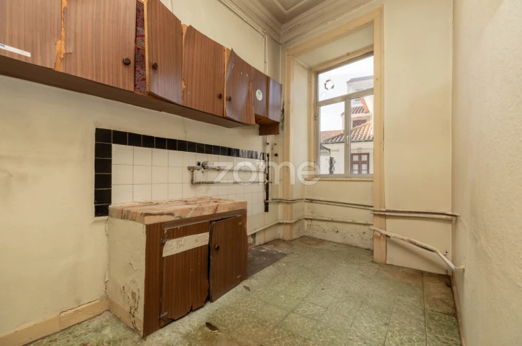 Prédio para Venda em Arganil Foto 18