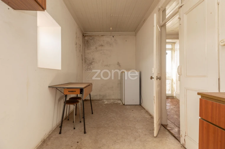 Prédio para Venda em Arganil Foto 33