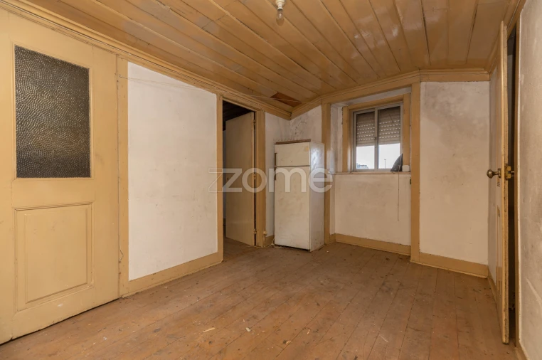 Prédio para Venda em Arganil Foto 45