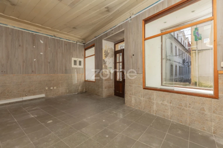 Prédio para Venda em Arganil Foto 49