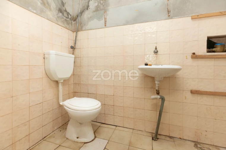 Prédio para Venda em Arganil Foto 52