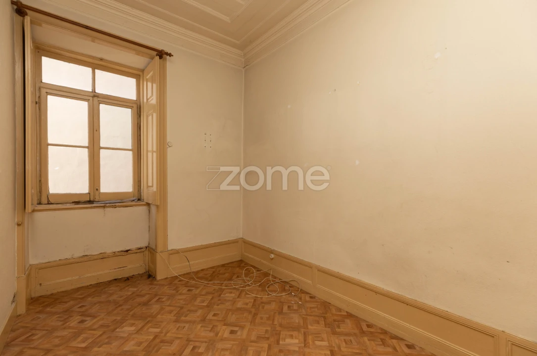 Prédio para Venda em Arganil Foto 24