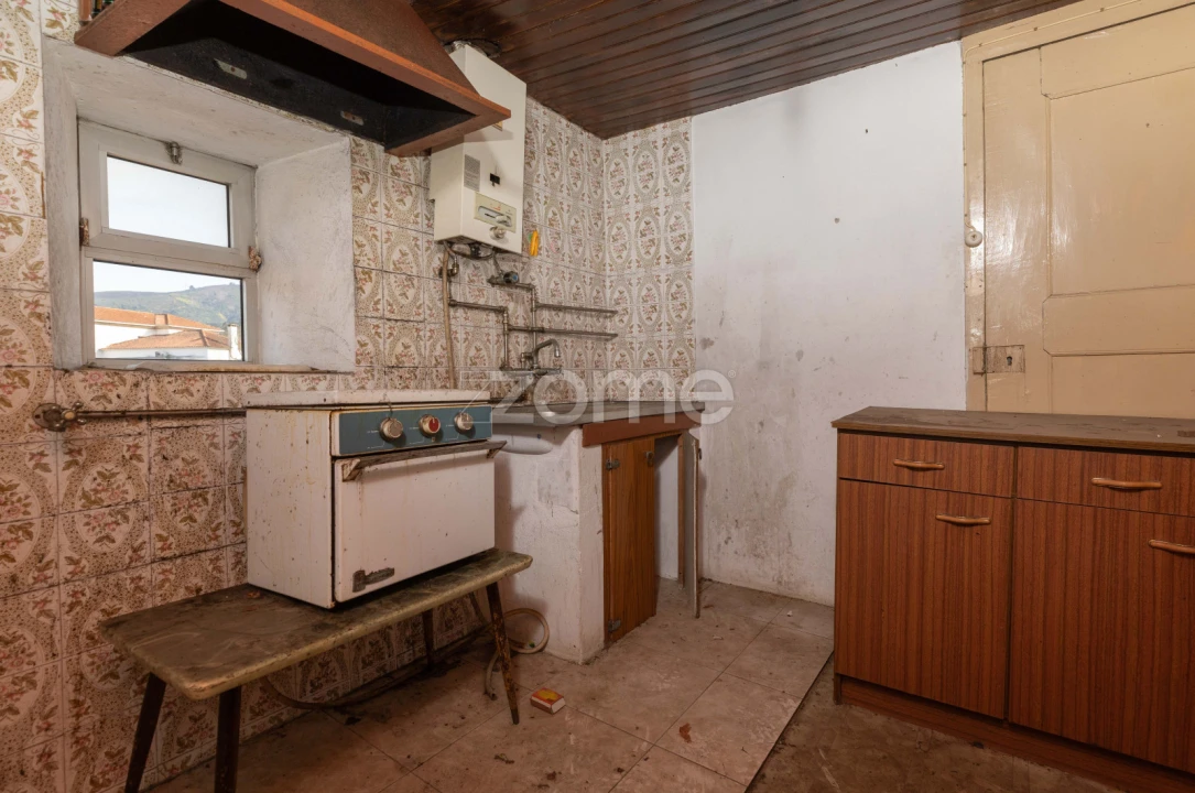 Prédio para Venda em Arganil Foto 44