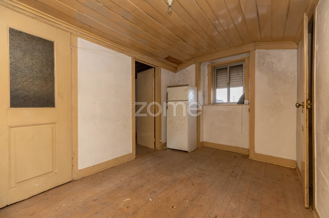 Prédio para Venda em Arganil Foto 45