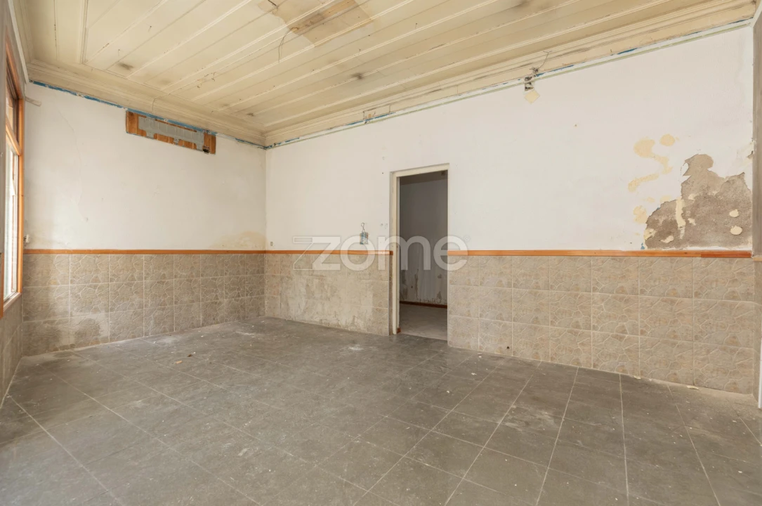 Prédio para Venda em Arganil Foto 47