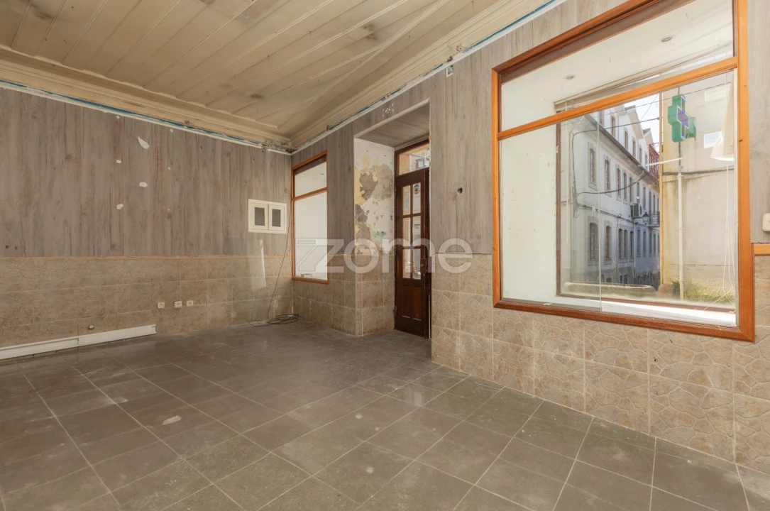 Prédio para Venda em Arganil Foto 49