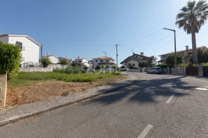 Terreno para Venda em Condeixa-A-Velha e Condeixa-A-Nova