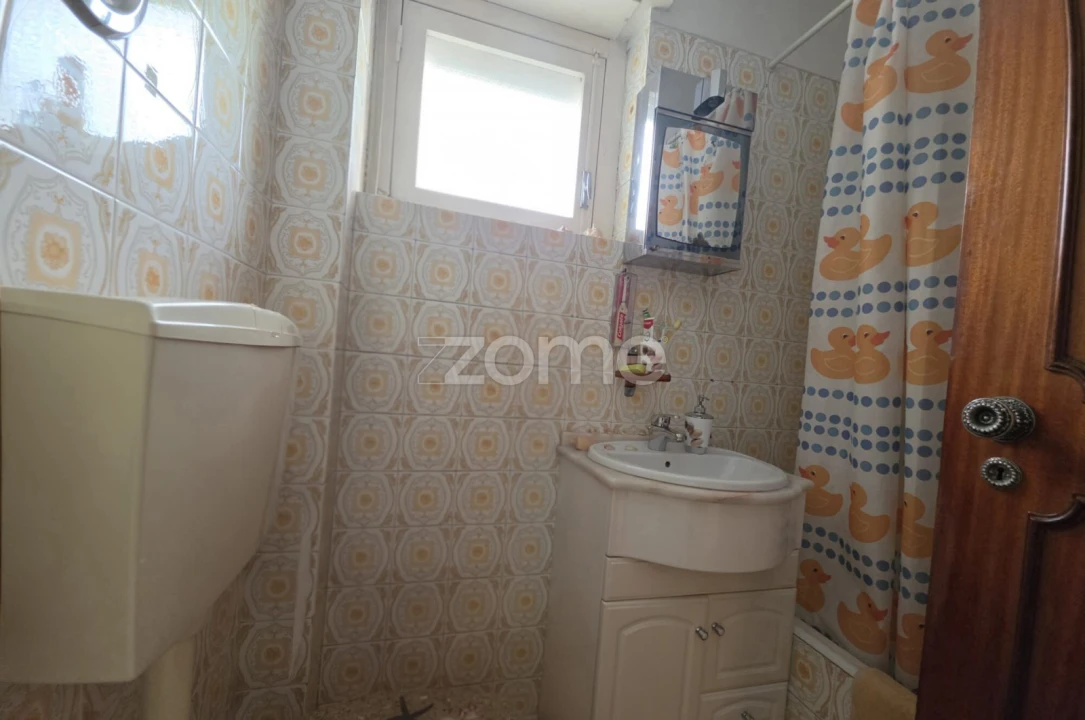 Apartamento T2 para Venda em Águas Livres Foto 16