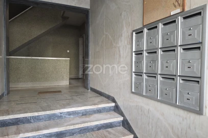 Apartamento T2 para Venda em Águas Livres