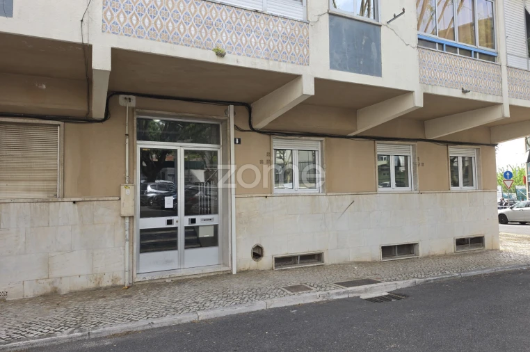 Apartamento T2 para Venda em Águas Livres Foto 24