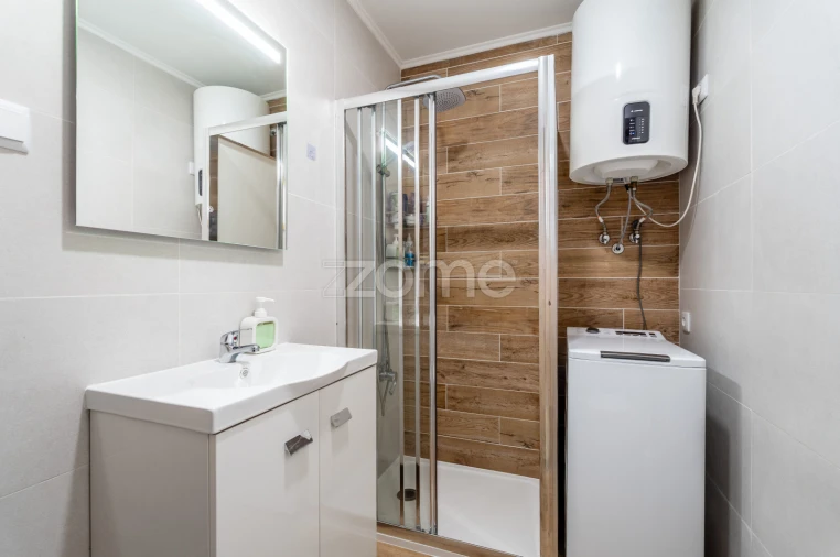 Apartamento T1 para Venda em Portimão Foto 9