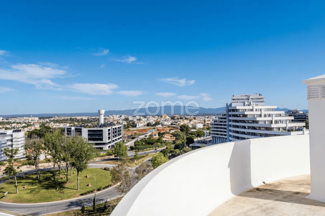 Apartamento T1 para Venda em Portimão Foto 22