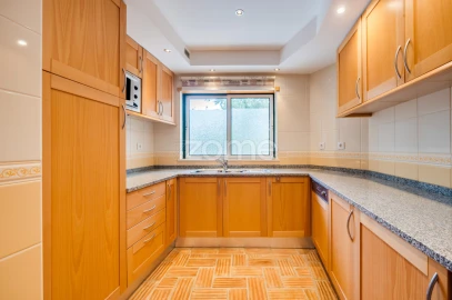 Apartamento T2 para Venda em Portimão