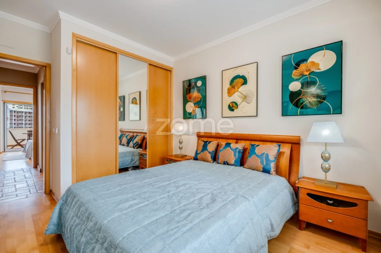 Apartamento T2 para Venda em Portimão Foto 26