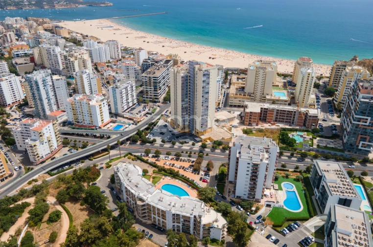 Apartamento T2 para Venda em Portimão Foto 35