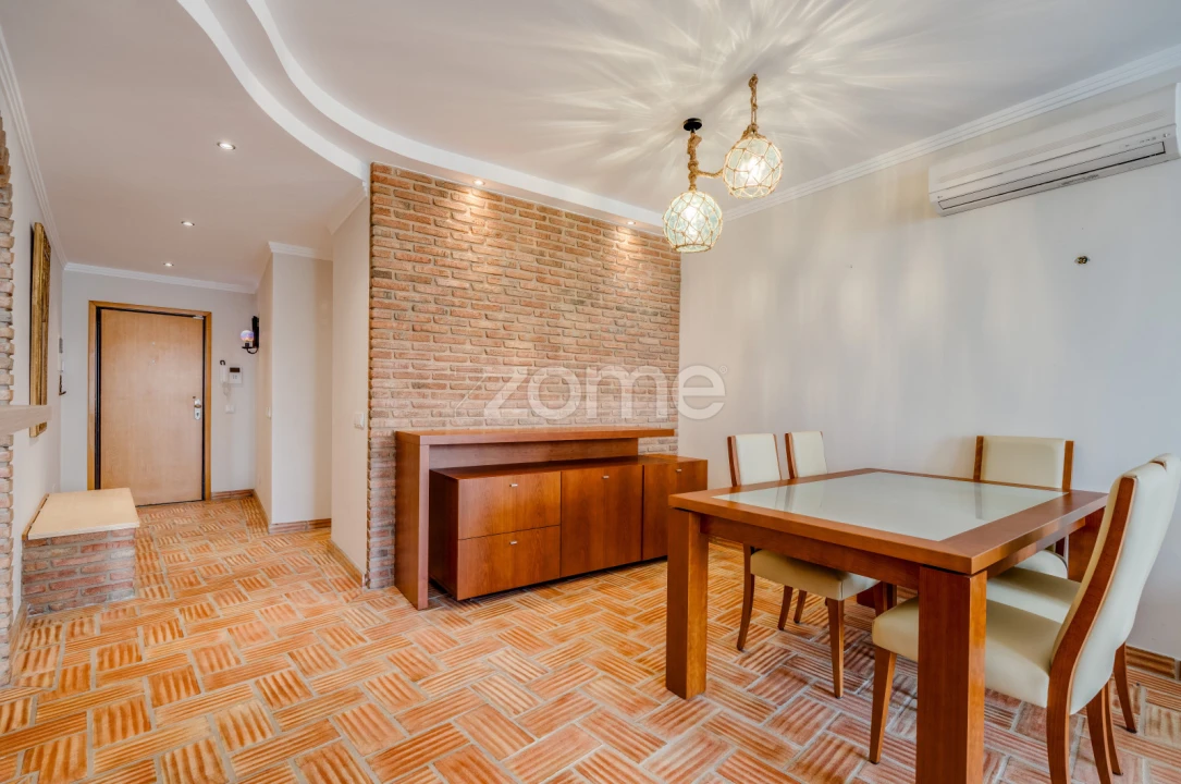 Apartamento T2 para Venda em Portimão Foto 6