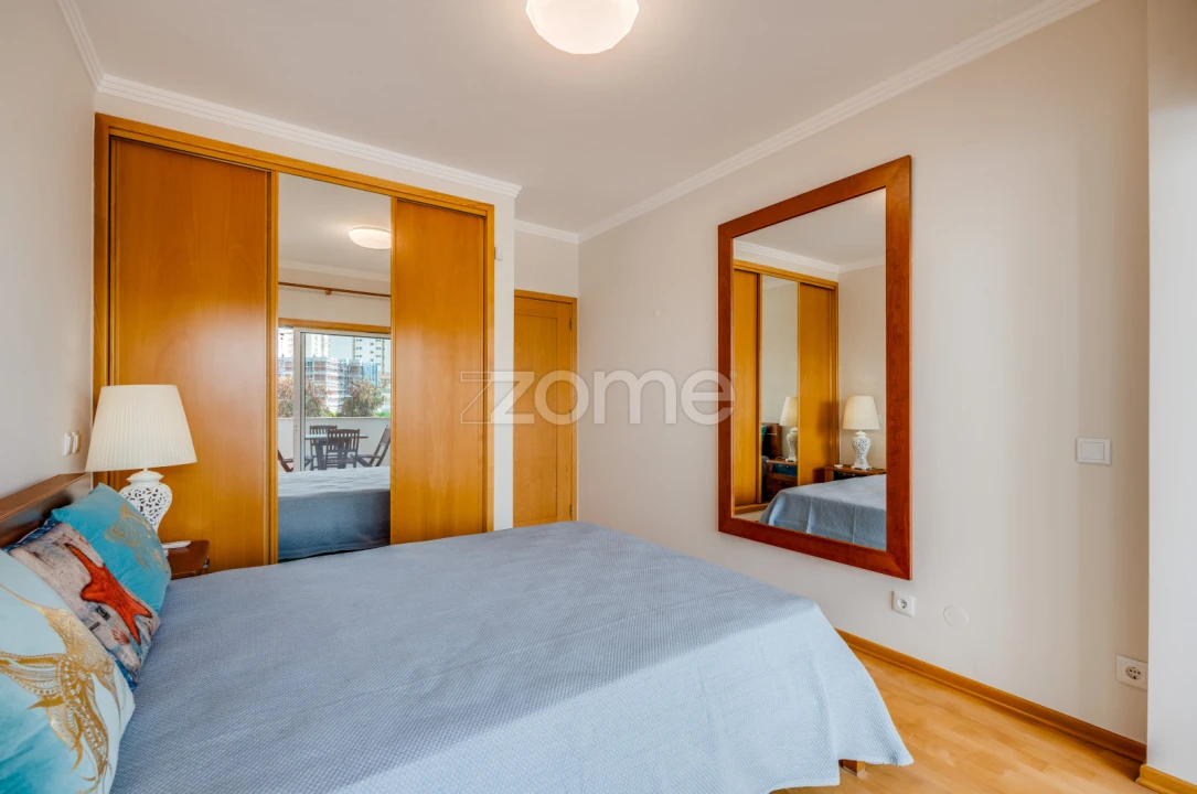 Apartamento T2 para Venda em Portimão Foto 20