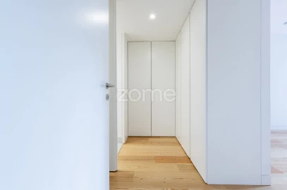 Apartamento T2 para Arrendamento em Ajuda