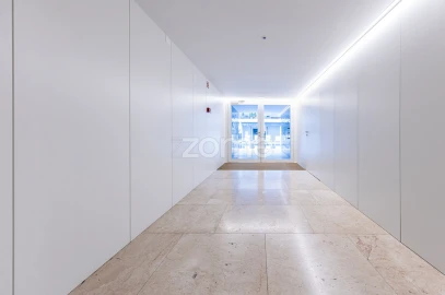 Apartamento T2 para Arrendamento em Ajuda