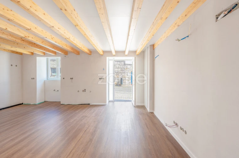 Moradia T3 para Venda em Afife Foto 4