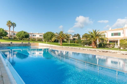 Moradia T2 para Venda em Cascais e Estoril