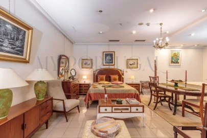 Loja para Arrendamento em Arroios