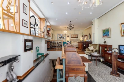 Loja para Arrendamento em Arroios