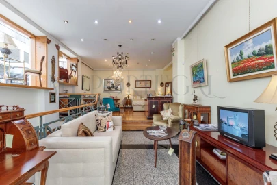 Loja para Arrendamento em Arroios