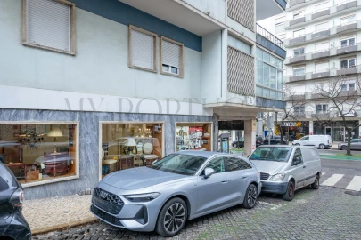 Loja para Arrendamento em Arroios