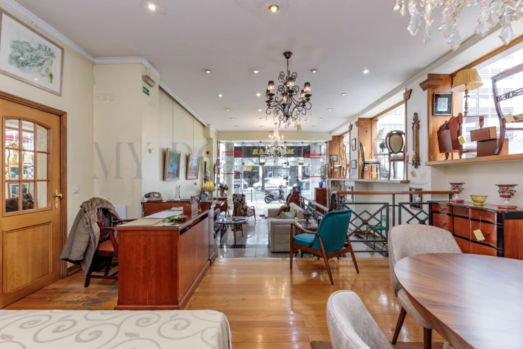 Loja para Arrendamento em Arroios Foto 15