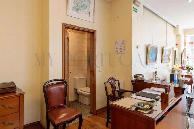 Loja para Arrendamento em Arroios Foto 25