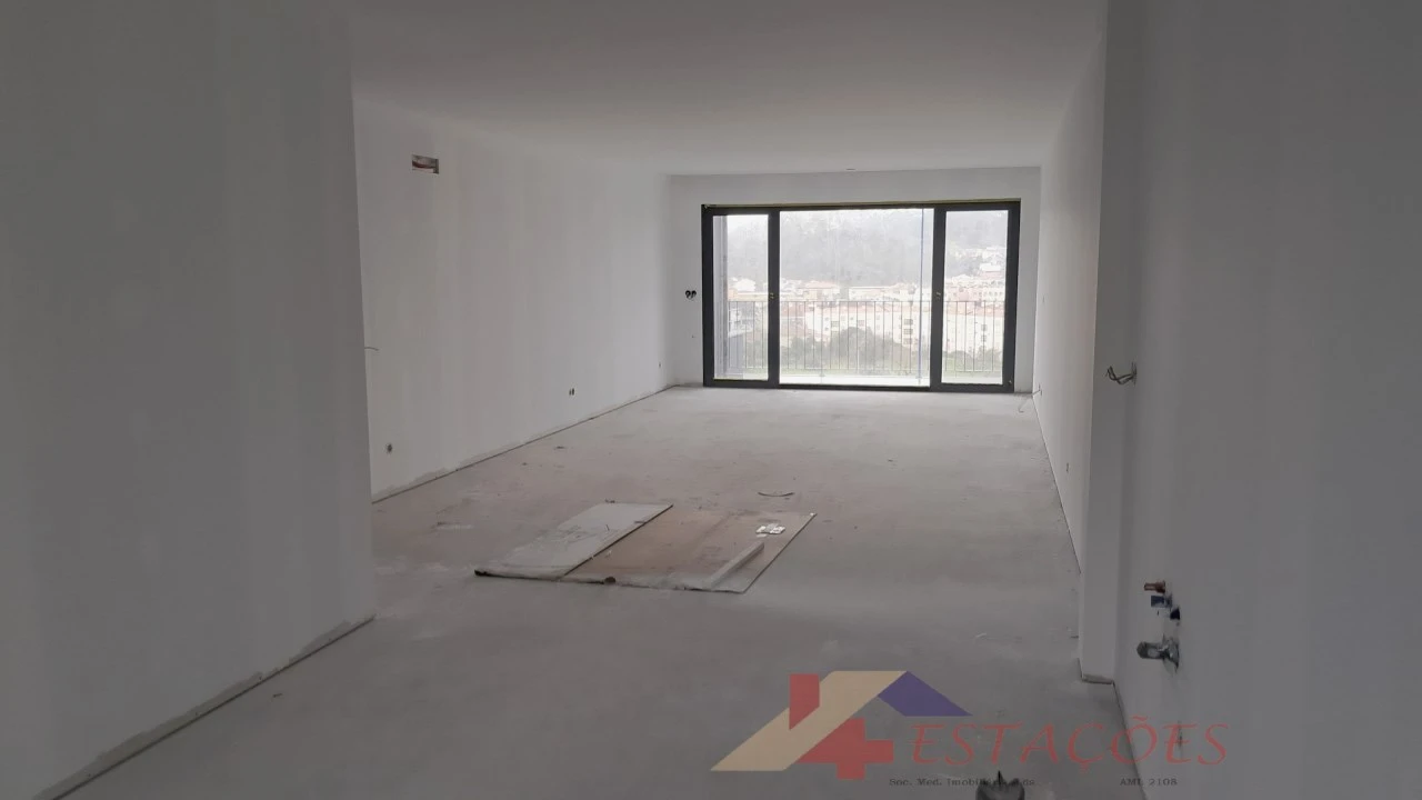 Apartamento T3 para Venda em Pombal Foto 1