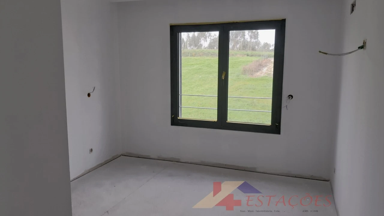 Apartamento T3 para Venda em Pombal Foto 9