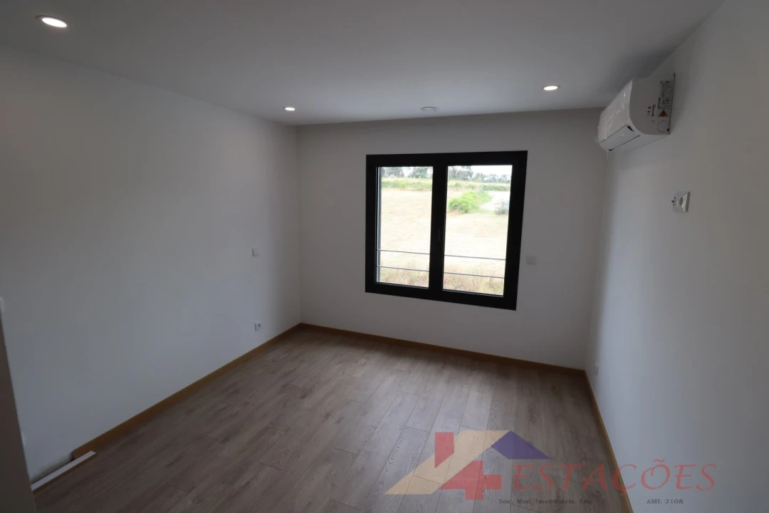 Apartamento T3 para Venda em Pombal Foto 2