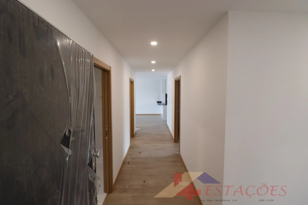 Apartamento T3 para Venda em Pombal Foto 11