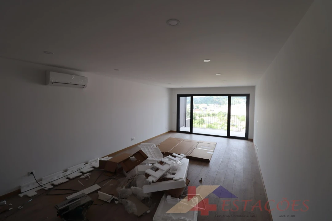 Apartamento T3 para Venda em Pombal Foto 16
