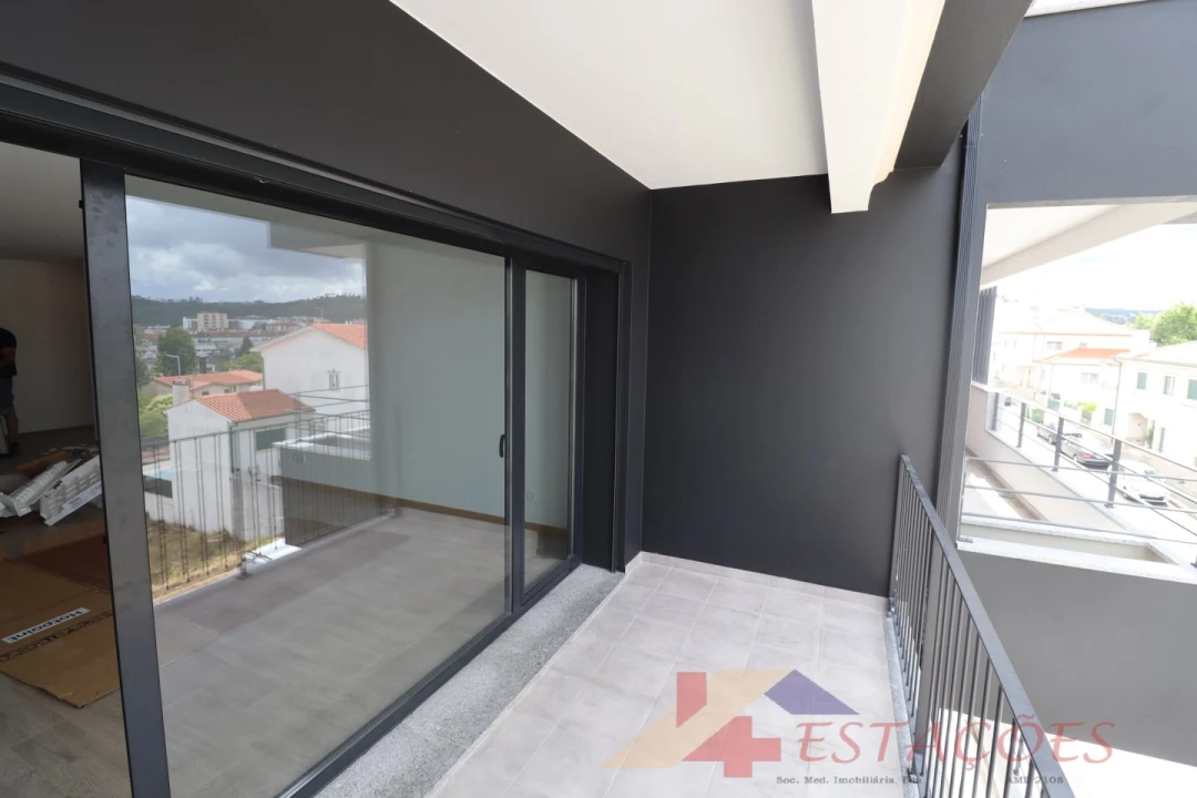 Apartamento T3 para Venda em Pombal Foto 17