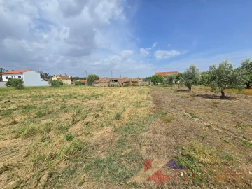 Moradia T2 para Venda em Almagreira