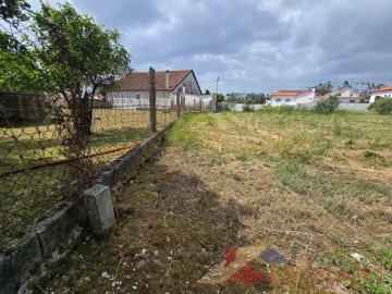 Moradia T2 para Venda em Almagreira