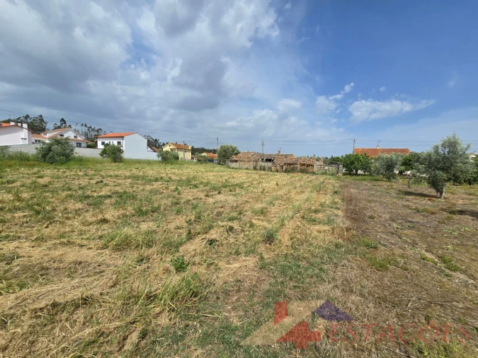 Moradia T2 para Venda em Almagreira Foto 4