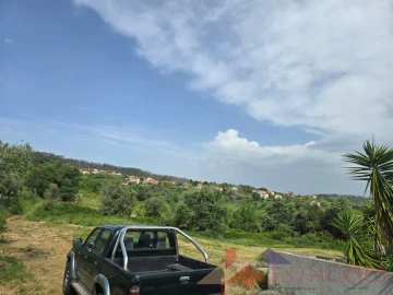 Terreno para Venda em Santiago e São Simão de Litém e Albergaria dos Doze